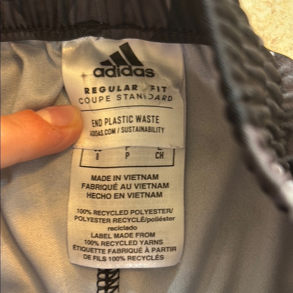 Adidas Boys Camo Athletic Shorts Size S - Picture 2 of 4
